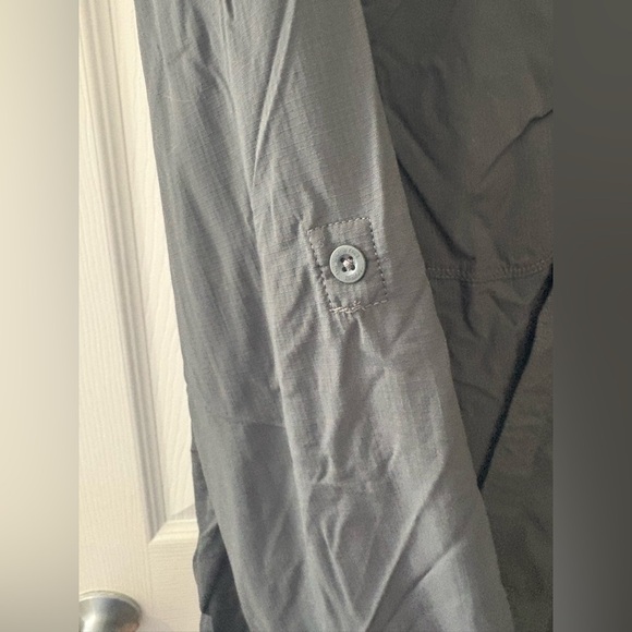 The North Face men’s nylon adjustable long sleeve button down collar grey XL - Picture 8 of 13